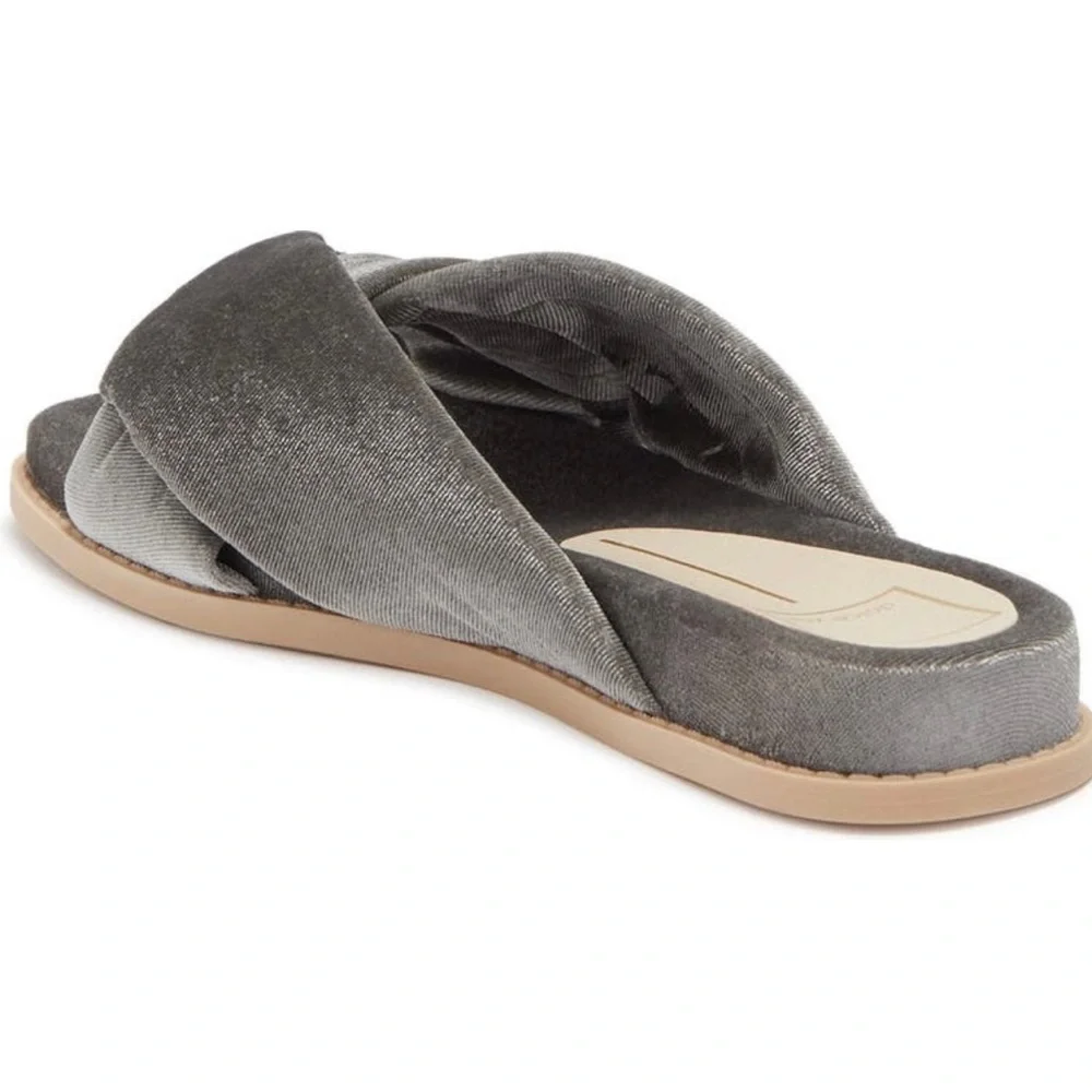 NWT Dolce Vita Golda Knotted Velvet Slipper (Seamoss).Be Summer ready with this. - Picture 5 of 9